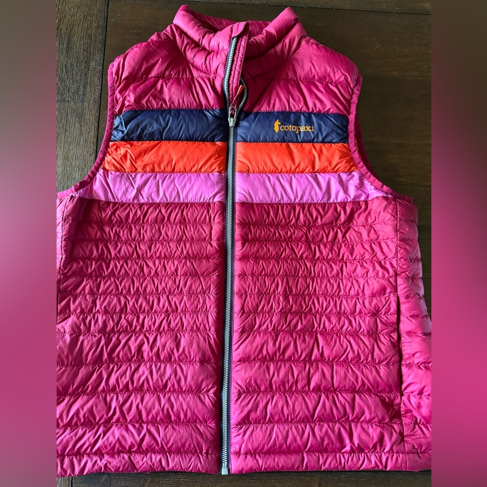Cotopaxi Women’s Large Fuego puffer vest FREE SHIPPING